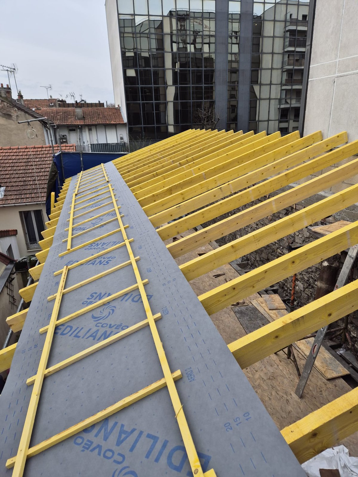 Rénovation de charpente bois & écran sous-toiture HPV